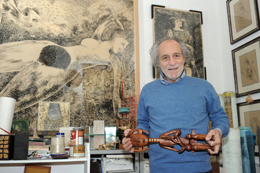 NICOLO D ALESSANDRO pittore e disegnatore siciliano nato a Tripoli. Fotografie di Giulio Azzarello &copy;2014.