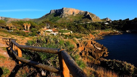 CAPO RAMA riserva naturale Terrasini. Fotografie di Giulio Azzarello &copy;2020.