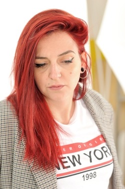 LUCREZIA artista modella attrice. Fotografie di Giulio Azzarello &copy;2018.