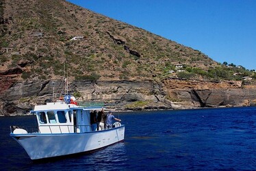 ISOLA DI SALINA arcipelago delle Eolie in Sicilia. Fotografie di Giulio Azzarello ©2014. ISOLA DI SALINA arcipelago delle Eolie in Sicilia. Fotografie di Giulio Azzarello ©2014.