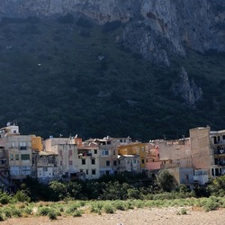 PERIFERIE. Fotografie di Giulio Azzarello &copy;2022.