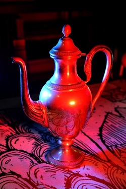 STILL LIFE ASSURDI. Fotografie di Giulio Azzarello &copy;2021.