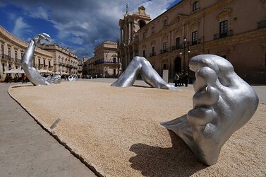 SIRACUSA arte a Ortiggia. Fotografie di Giulio Azzarello &copy;2014.