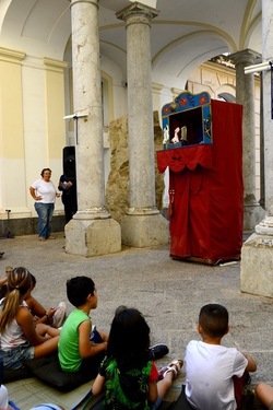 BRUNO LEONE Pulcinella. Fotografie di Giulio Azzarello ©2020. BRUNO LEONE Pulcinella. Fotografie di Giulio Azzarello ©2020.