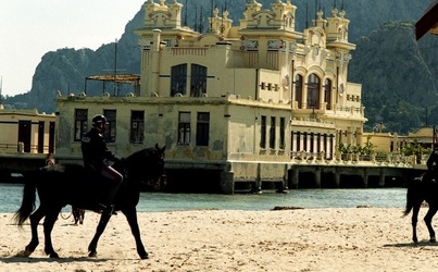 MONDELLO fotografie di Giulio Azzarello ©2021. MONDELLO fotografie di Giulio Azzarello ©2021.