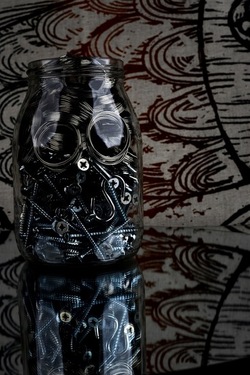 STILL LIFE ASSURDI. Fotografie di Giulio Azzarello &copy;2020.