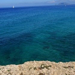 PERIFERIE. Fotografie di Giulio Azzarello &copy;2022.