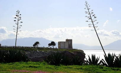TERRASINI in Sicilia. Fotografie di Giulio Azzarello &copy;2018.