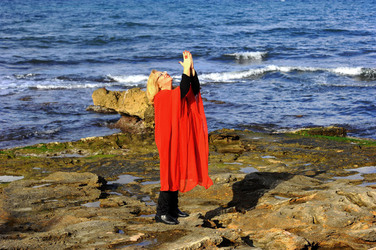 SARA FAVARO attrice e scrittrice italiana. Fotografie di Giulio Azzarello &copy;2015 2016.