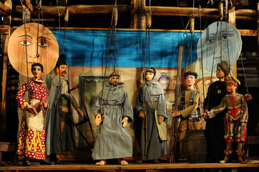 TRADIZIONI IN VIAGGIO mostra di pupi di Mimmo Cuticchio. Fotografie di Giulio Azzarello &copy;2014.