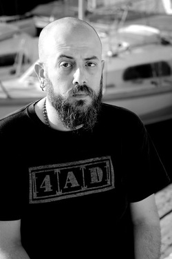 ALESSIO BOSCO artista musicista compositore. Fotografie di Giulio Azzarello &copy;2018.