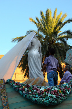 SANTA ROSALIA il festino della patrona di Palermo alcuni momenti. Fotografie di Giulio Azzarello ©2014. SANTA ROSALIA il festino della patrona di Palermo alcuni momenti. Fotografie di Giulio Azzarello ©2014.