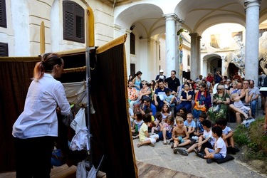 PULCINELLA Napoli. Fotografie di Giulio Azzarello ©2020. PULCINELLA Napoli. Fotografie di Giulio Azzarello ©2020.