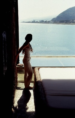 ATELIER SUL MARE fotografie di Giulio Azzarello &copy;2021.