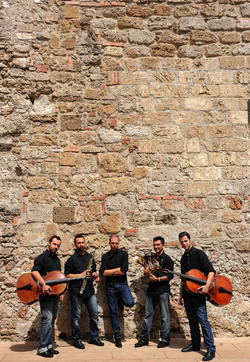 GIACOMO CUTICCHIO e il suo ensemble musicale. Fotografie di Giulio Azzarello &copy;2014.