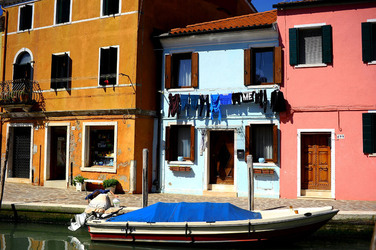 BURANO laguna di Venezia. Fotografie di Giulio Azzarello &copy;2016.