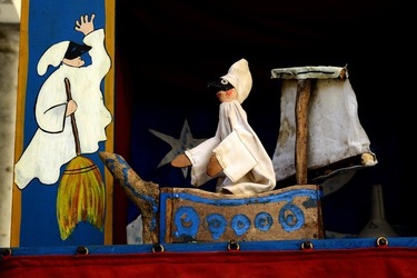 BRUNO LEONE Pulcinella. Fotografie di Giulio Azzarello ©2020. BRUNO LEONE Pulcinella. Fotografie di Giulio Azzarello ©2020.