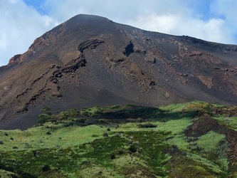 STROMBOLI fotografie di Giulio Azzarello ©2020. STROMBOLI fotografie di Giulio Azzarello ©2020.