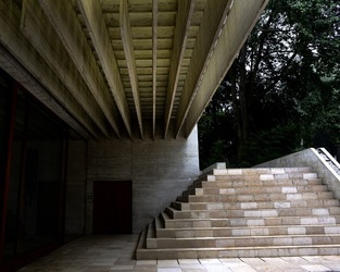 BIENNALE di VENEZIA Arte Contemporanea Giardini. Fotografie di Giulio Azzarello &copy;2020.