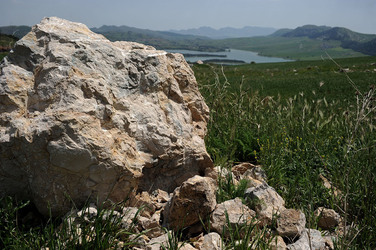 PORTELLA della Ginestra in Sicilia. Fotografie di Giulio Azzarello &copy;2014.