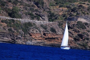 ISOLA DI SALINA arcipelago delle Eolie in Sicilia. Fotografie di Giulio Azzarello ©2014. ISOLA DI SALINA arcipelago delle Eolie in Sicilia. Fotografie di Giulio Azzarello ©2014.