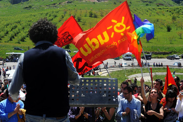 PORTELLA della Ginestra in Sicilia. Fotografie di Giulio Azzarello &copy;2014.
