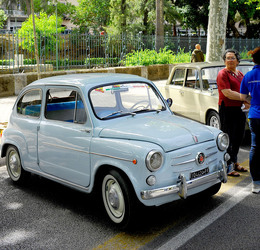 RADUNO di Auto e Moto classiche. Fotografie di Giulio Azzarello &copy;2016.