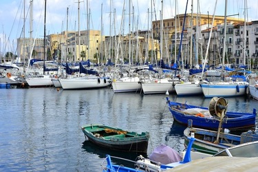 BARCHE fotografie di Giulio Azzarello ©2019.