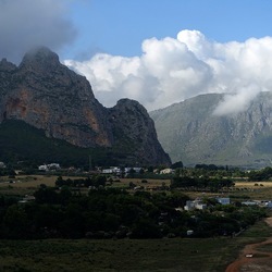 MACARI. Fotografie di Giulio Azzarello &copy;2023.