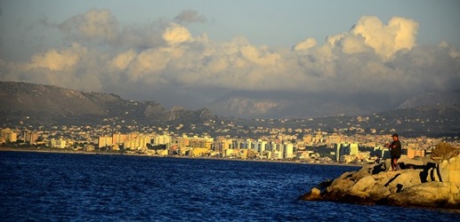 LA COSTA e il PORTO di PALERMO fotografie di Giulio Azzarello &copy;2018.