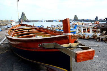 ACITREZZA in Sicilia. Fotografie di Giulio Azzarello &copy;2016.