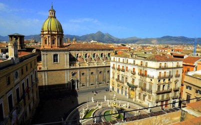 CENTRO STORICO di PALERMO. Fotografie di Giulio Azzarello &copy;2018.