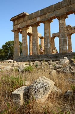 SELINUNTE il sito e parco archeologico. Fotografie di Giulio Azzarello &copy;2014.