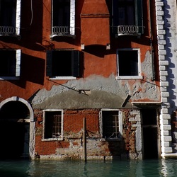 VENEZIA fotografie di Giulio Azzarello &copy;2022.