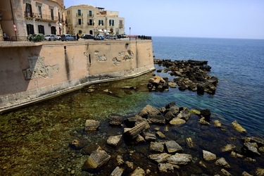 ORTIGIA fotografie di Giulio Azzarello ©2019. ORTIGIA fotografie di Giulio Azzarello ©2019.