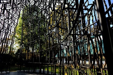 VENEZIA installazione lignea Giardini della Biennale di Arch. Cont. Fotografie di Giulio Azzarello &copy;2022.