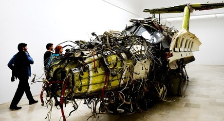 AEREO SMONTATO E ROVESCIATO Biennale di Venezia fotografie di Giulio Azzarello &copy;2020.