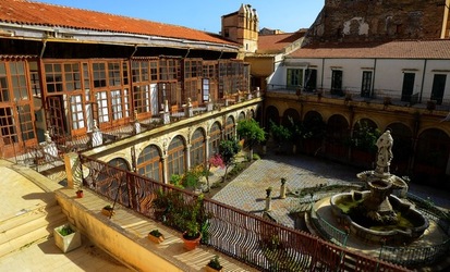 CENTRO STORICO di PALERMO. Fotografie di Giulio Azzarello &copy;2018.