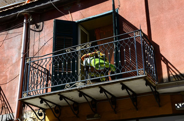 MONREALE in Sicilia. Fotografie di Giulio Azzarello &copy;2016.