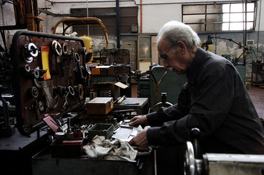 INDUSTRIA fotografie di Giulio Azzarello &copy;2014.