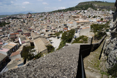 CORLEONE paese e comune siciliano panorami e particolari. Fotografie di Giulio Azzarello ©2014.