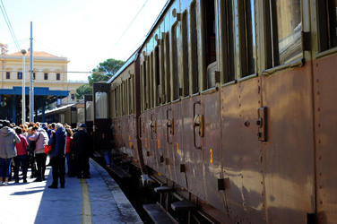 Il treno storico delle ferrovie italiane. Fotografie di Giulio Azzarello &copy;2017.