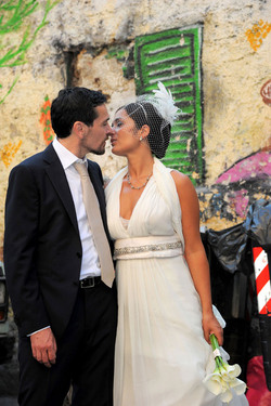 IL MATRIMONIO DI PAOLA E RAPHAEL fotografie di Giulio Azzarello &copy;2014.