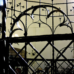 LA SINAGOGA di CRACOVIA. Fotografie di Giulio Azzarello ©2016. LA SINAGOGA di CRACOVIA. Fotografie di Giulio Azzarello ©2016.