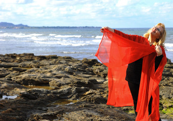 SARA FAVARO attrice e scrittrice italiana. Fotografie di Giulio Azzarello &copy;2015 2016.