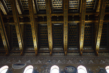 MONREALE in Sicilia con il suo Duomo e il Chiostro panoramiche e particolari. Fotografie di Giulio Azzarello &copy;2014.