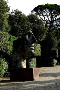IGOR MITORAJ Giardino di Boboli. Fotografie di Giulio Azzarello &copy;2022.