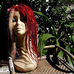 TRUCCO PARRUCCO. Fotografie di Giulio Azzarello ©2022. TRUCCO PARRUCCO. Fotografie di Giulio Azzarello ©2022.