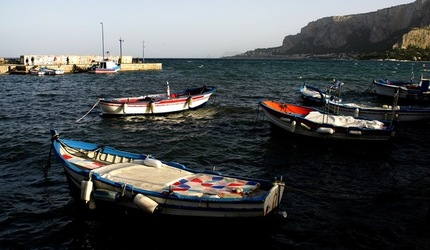 LUOGHI SICILIANI fotografie di Giulio Azzarello ©2020