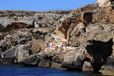 ISOLA DI FAVIGNANA in Sicilia. Visioni panoramiche o particolari. Fotografie di Giulio Azzarello ©2014. ISOLA DI FAVIGNANA in Sicilia. Visioni panoramiche o particolari. Fotografie di Giulio Azzarello ©2014.